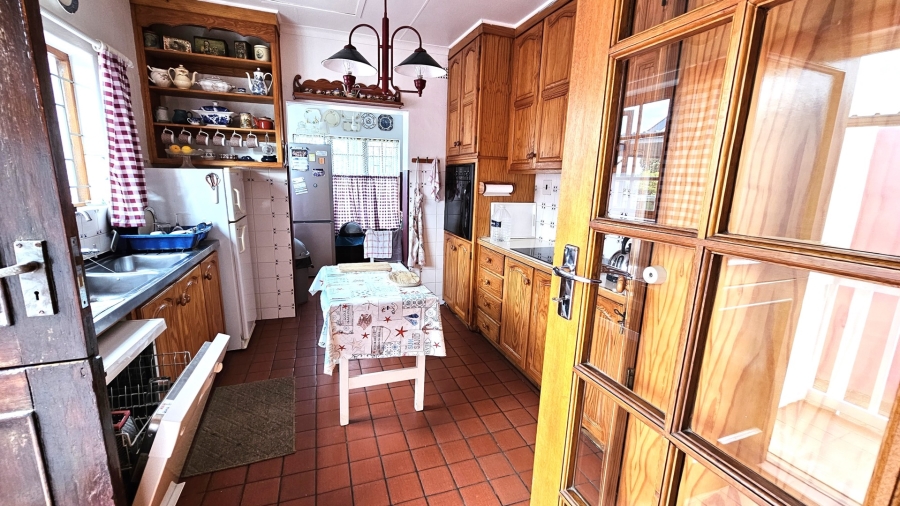 4 Bedroom Property for Sale in Bayview Western Cape